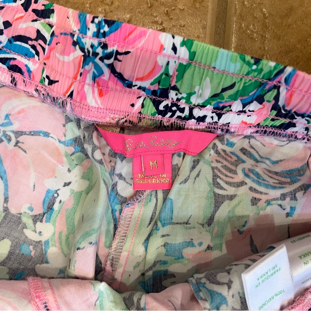 Lilly Pulitzer Katia Pull On Shorts - Picture 2 of 3